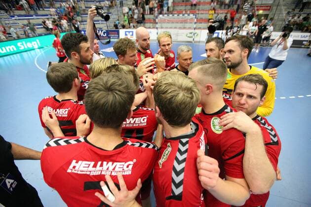 Siegesjubel bei ASV Hamm-Westfalen GER, Handball, 2. Bundesliga, ASV Hamm-Westfalen gegen HC Elbflorenz Dresden, 31.08.2019 Hamm Copyright: xEIBNER JanxStrohdiekx EP_JSK