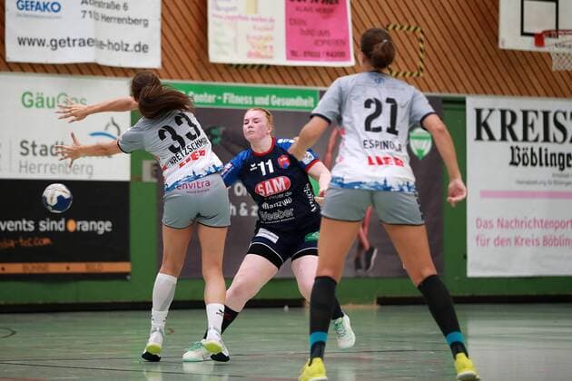 Kerstin Foth (SGH2KU) SG H2Ku Herrenberg vs. Neckarsulmer Union, Handball DHB Pokal, Frauen, 1. Runde am 31. 08. 2019 SG H2Ku Herrenberg vs. Neckarsulmer Sport-Union, Handball DHB Pokal, Frauen, 1. Runde am 31. 08. 2019 SG H2Ku Herrenberg vs. Neckarsulmer Sport-Union, Handball DHB Pokal, Frauen, 1. Runde am 31. 08. 2019 SG H2Ku Herrenberg vs. Neckarsulmer Sport-Union, Handball DHB Pokal, Frauen, 1. Runde am 31. 08. 2019 SG H2Ku Herrenberg vs. Neckarsulmer Sport-Union, Handball DHB Pokal, Frauen, 1. Runde am 31. 08. 2019 Herrenberg Copyright: xEIBNER Benjamin_Laux EP_BLU