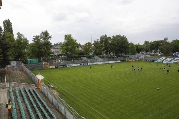 Fußball Regionalliga Nordost Saison 2019 2020 7. Spieltag am Sonntag, 01. September 2019 im Alfred-Kunze-Sportpark in Leipzig: BSG Chemie Leipzig - SV Lichtenberg 47 Uebersicht Alfred-Kunze-Sportpark BSG Chemie Leipzig - SV Lichtenberg 47