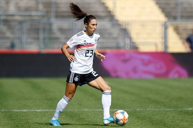 31.08.2019, xchx, Fussball EM-Qualifikation Damen, Deutschland - Montenegro emspor, v.l. Sara Doorsoun (Deutschland) (DFL DFB REGULATIONS PROHIBIT ANY USE OF PHOTOGRAPHS as IMAGE SEQUENCES and or QUASI-VIDEO) Kassel