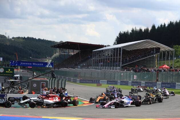 1st September 2019; Spa-Francorchamps racing circuit , Stavelot, Belgium; Formula 1 Grand Prix of Belgium, Race Day; Alfa Romeo Racing, Kimi Raikkonen in the air with Aston Martin Red Bull Racing, Max Verstappen behind - Editorial Use Only.  ActionPlus12164834 Octane