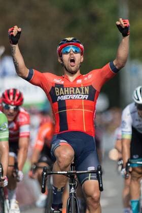 Sonny Colbrelli (ITA Bahrain-Merida) gewinnt die 4. und letzte Etappe der 34. Deutschland-Tour 2019 vor Yves Lampaert (BEL Deceuninck-Quick Step) und Alexander Kristoff (NOR UAE-Team Emirates) - Finish - Ziel - Zielsprint - Zielankunft - Finale - Final - Sprint - Jubel - Freude - Luck - Emotion - Emotionen - Mimik - Mimic - Gestik - Gestic - Hochformat - hoch - hochkant - vertikal - Event Veranstaltung: 34. Deutschland Rundfahrt - 4.Etappe Stage 4: Eisenach nach to Erfurt 159.5 km - Ort Location: Erfurt - Region: Thueringen - Land Country: Deutschland Germany - Datum Date: 01.09.2019