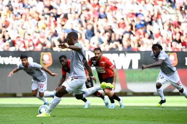25 WYLAN CYPRIEN (NICE) - PENALTY - BUT FOOTBALL : Rennes vs Nice - Ligue 1 Conforama - 01 09 2019 FEP Panoramic 