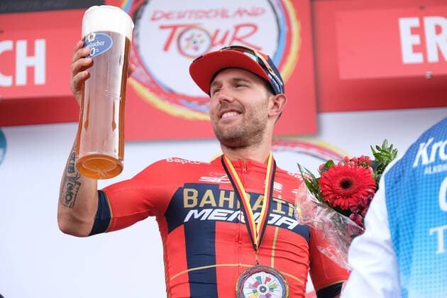 01.09.2019 xkhx ERfurt Deutschland Tour 2019 - Etappenrennen im Straßenradsport für Männer Zielsprint von Sonny Colbrelli Er gewann die 159,5 Kilometer lange Schlussetappe von Eisenach nach Erfurt