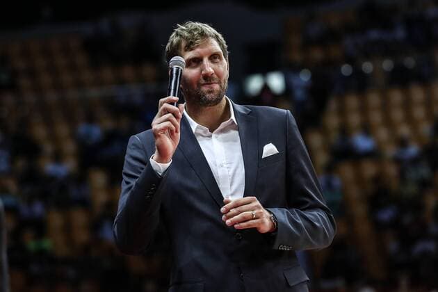 (190902) -- GUANGZHOU, Sept. 2, 2019 -- Former NBA, Basketball Herren, USA basketball player Dirk Nowitzki of Germany gestures during the break of the group C match between Spain and Puerto Rico at the 2019 FIBA World Cup in Guangzhou, capital of south China s Guangdong Province, Sept. 2, 2019. ) (SP)CHINA-GUANGZHOU-BASKETBALL WM FIBA WORLD CUP-GROUP C-SPAIN VS PUERTO RICO PanxYulong 
