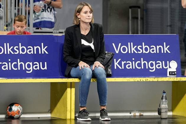 Jennifer Kettemann (Geschäftsführerin, RNL), Freisteller, Ganzkörper, Einzelbild, Aktion, Action, 03.09.2019, Mannheim (Deutschland), Handball, Bundesliga, Rhein-Neckar Löwen - Bergischer HC
