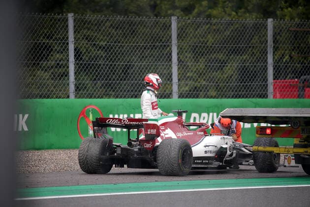 FORMULA 1 GRAN PREMIO HEINEKEN D ITALIA 2019 06.09.2019, Autodromo Nazionale di Monza, Monza, FORMULA 1 GRAN PREMIO HEINEKEN D ITALIA 2019 ,im Bild Kimi Raikkonen (FIN 7), Alfa Romeo Racing fällt nach Unfall aus