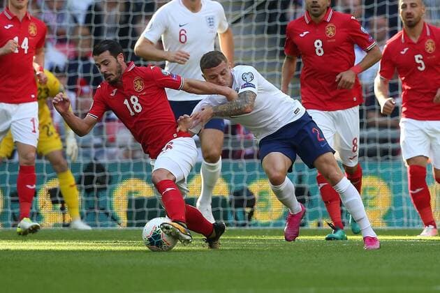 England v Bulgaria UEFA EURO, EM, Europameisterschaft,Fussball 2020 Qualifiers Galin Ivanov of Bulgaria and Kieran Trippier of England in action during the UEFA Euro 2020 Qualifiers match at Wembley Stadium, London Content Not Available For UK Newspapers Copyright: xPaulxChestertonx FIL-13623-0037