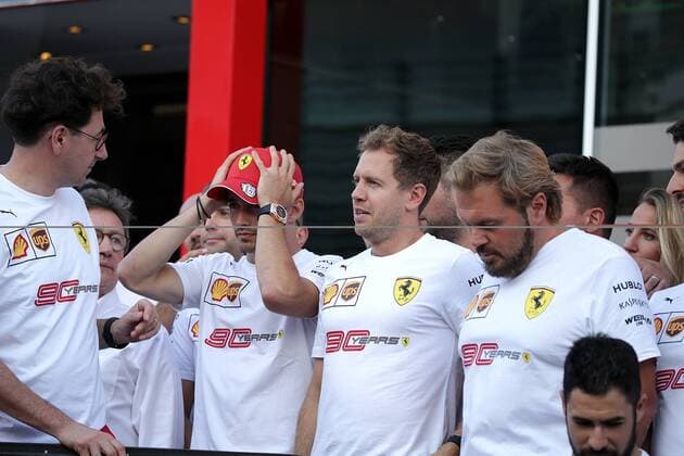 FORMULA 1 GRAN PREMIO HEINEKEN D ITALIA 2019 07.09.2019, Autodromo Nazionale di Monza, Monza, FORMULA 1 GRAN PREMIO HEINEKEN D ITALIA 2019 ,im Bild Gruppenbild von Ferrari zum 90. jährigen Jubiläum, mit Sebastian Vettel (GER 5), Scuderia Ferrari Mission Winnow und Charles Leclerc (MCO 16), Scuderia Ferrari Mission Winnow