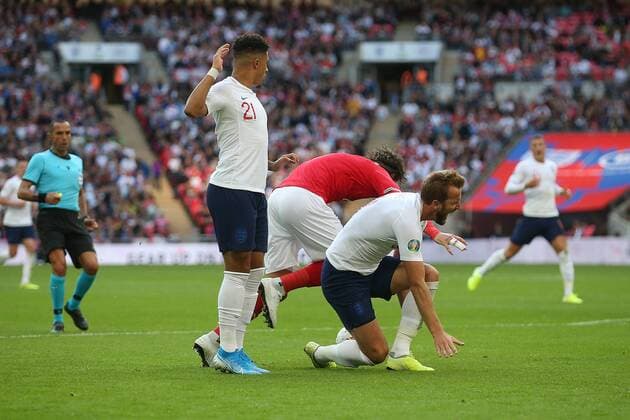 England v Bulgaria UEFA EURO, EM, Europameisterschaft,Fussball 2020 Qualifiers Harry Kane of England is fouled by Kristian Dimitrov of Bulgaria and a penalty is awarded to England by Referee Marco Guida during the UEFA Euro 2020 Qualifiers match at Wembley Stadium, London Content Not Available For UK Newspapers Copyright: xPaulxChestertonx FIL-13623-0062