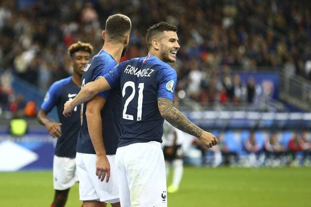 joie Olivier Giroud (France) et equipe FOOTBALL : France vs Albanie - Match de Qualifications EURO 2020 - 07 09 2019 GwendolineLeGoff Panoramic 