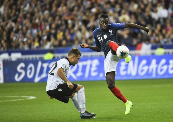 Blaise Matuidi vs Amir Abrashi FOOTBALL : Eliminatoires Euro 2020 UEFA France vs Albanie 7 09 2019 MAO PANORAMIC 