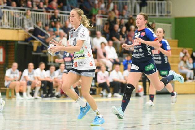Sinah Hagen (Waiblingen Tigers 10) SG H2Ku Herrenberg, Handball, Ligaspiel, 07.09.2019, Foto:TBaur Eibner SG H2Ku Herrenberg Kuties vs. Waiblingen Tigers Herrenberg Copyright: xEIBNER TobiasxBaurx EP_TBR