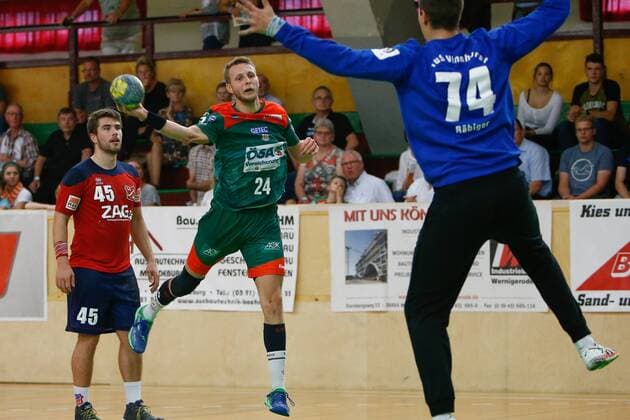08.09.2019, xtgx, Handball 3. Liga, SC Magdeburg II - TUS VinnhorstI emspor, v.l. Justus Kluge (Magdeburg) wirft Tor, Torschütze, erzielt Tor, Treffer, scores the goal Magdeburg