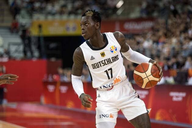 Basketball Shanghai 07.09.2019 FIBA Basketball Weltmeisterschaften World Cup WM Weltmeisterschaft Deutschland (GER) - Senegal (SEN) Dennis Schröder Schroeder (Deutschland, No.17) Schröder Schroder