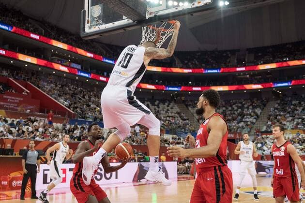 Basketball Shanghai 09.09.2019 FIBA Basketball Weltmeisterschaften World Cup WM Weltmeisterschaft Deutschland (GER) - Kanada (CAN) Daniel Theis (Deutschland, No.10)