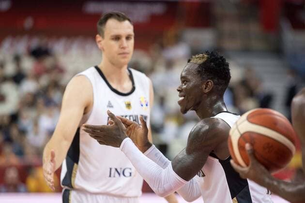 Basketball Shanghai 09.09.2019 FIBA Basketball Weltmeisterschaften World Cup WM Weltmeisterschaft Deutschland (GER) - Kanada (CAN) Dennis Schröder Schroeder (Deutschland, No.17) Schröder Schroder Jubel