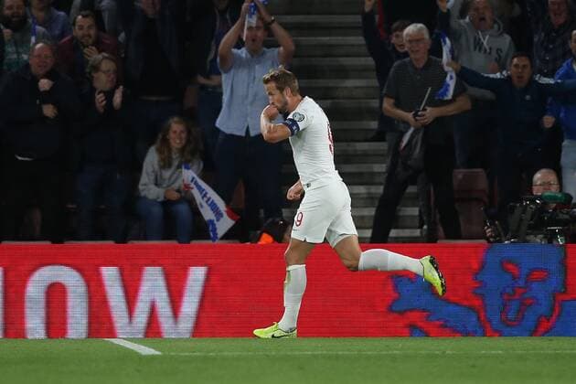 England v Kosovo UEFA EURO, EM, Europameisterschaft,Fussball 2020 Qualifiers Harry Kane of England celebrates scoring his side?s 2nd goal during the UEFA Euro 2020 Qualifiers match at the St Mary s Stadium, Southampton Content Not Available For UK Newspapers Copyright: xPaulxChestertonx FIL-13632-0022