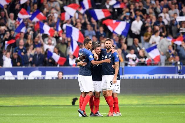 Fußball, EM Quali, Frankreich - Andorra JOIE - 09 OLIVIER GIROUD (FRA) - 19 CLEMENT LENGLET (FRA) - 04 RAPHAEL VARANE (FRA) FOOTBALL : France vs Andorre - Qualifications Euro 2020 - 10 09 2019 FEP Panoramic 