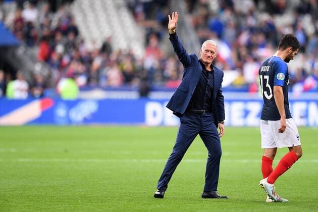 JOIE - FAIR PLAY - DIDIER DESCHAMPS (SELECTIONNEUR FRANCE) FOOTBALL : France vs Andorre - Qualifications Euro 2020 - 10 09 2019 FEP Panoramic 