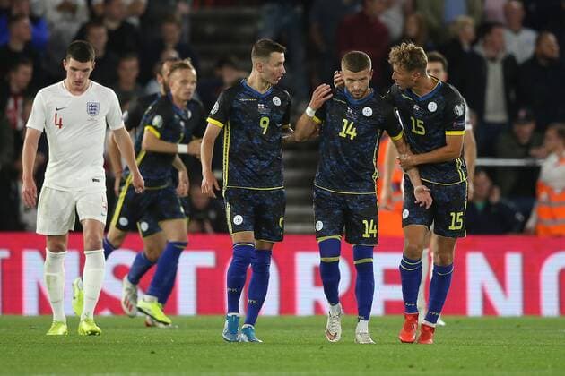 England v Kosovo UEFA EURO, EM, Europameisterschaft,Fussball 2020 Qualifiers Valon Berisha of Kosovo is still upset after he was denied a chance to complete his hat trick by Vedat Muriqi of Kosovo during the UEFA Euro 2020 Qualifiers match at the St Mary s Stadium, Southampton Content Not Available For UK Newspapers Copyright: xPaulxChestertonx FIL-13632-0104