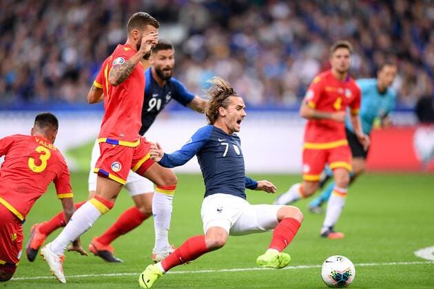 07 ANTOINE GRIEZMANN (FRA) - FAUTE - CHUTE FOOTBALL : France vs Andorre - Qualifications Euro 2020 - 10 09 2019 FEP Panoramic 