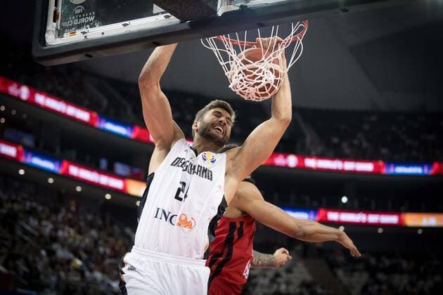 Basketball Shanghai 09.09.2019 FIBA Basketball Weltmeisterschaften World Cup WM Weltmeisterschaft Deutschland (GER) - Kanada (CAN) Maximilian Kleber (Deutschland, No.24) BIRCH Khem (Kanada, No.24) verdeckt