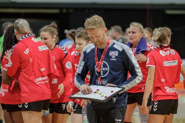 1. Frauen Handball Bundesliga, TSV Bayer 04 Leverkusen - Neckarsulmer SU, Leverkusen, 11.9.2019 Robert Nijdam (Trainer TSV Bayer 04 Leverkusen), TSV Bayer 04 Leverkusen - Neckarsulmer SU am 11.9.2019 in der Ostermann Arena, Leverkusen Copyright: xBEAUTIFULxSPORTS MarcxJungex