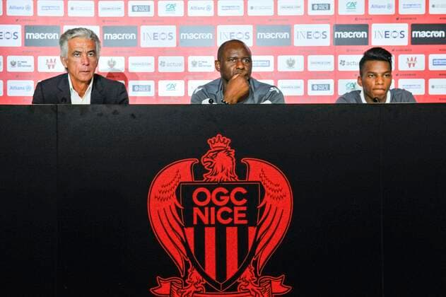 Jean Pierre Rivere (president de l OGC Nice) - Patrick Vieira (entraineur de l OGC Nice) - Hicham Boudaoui (OGC Nice) FOOTBALL : Conference de presentation de Hicham Boudaoui - Nice - 12 09 2019 NorbertScanella PanoramiC 