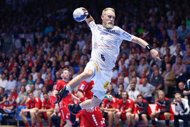 Sport Bilder des Tages 12.09.2019, xtgx, Handball Luqui Moly HBL, MT Melsungen - SC Magdeburg emspor, v.l. Matthias Musche (Magdeburg, 6) wirft Tor, Torschütze, erzielt Tor, Treffer, scores the goal Kassel