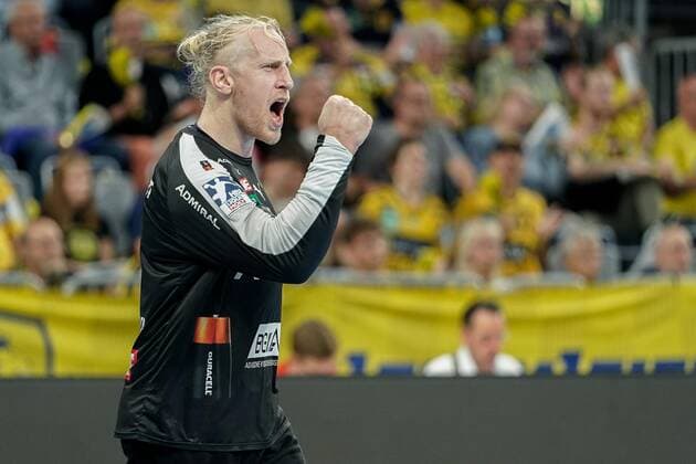 Mikael Alf Appelgren (Torwart, RNL, 1), jubelt über ein Tor, Jubel, Torjubel, Torerfolg, celebrate the goal, goal, celebration, Jubel ueber das Tor, optimistisch, Spielszene, Highlight, Einzelbild, Action, Aktion, 12.09.2019, Mannheim, Handball, Bundesliga, Rhein-Neckar Löwen - HBW Balingen-Weilstetten