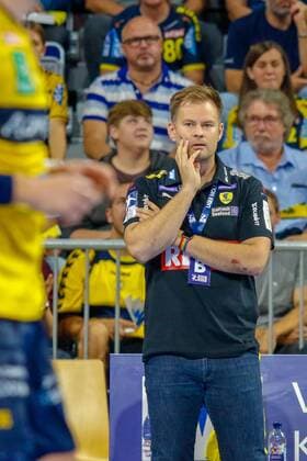 Rhein Neckar Loewen - HBW Balingen-Weilstetten Rhein Neckar Loewe Trainer Kristjan Andresson - beim Bundesligaspiel der Rhein Neckar Löwen gegen HBW Balingen-Weilstetten am 12.09.2019.09.2019 Mannheim. 12.09.19 Handball 9. Spieltag , Mannheim Baden Wuerttemberg Deutschland SAP Arena