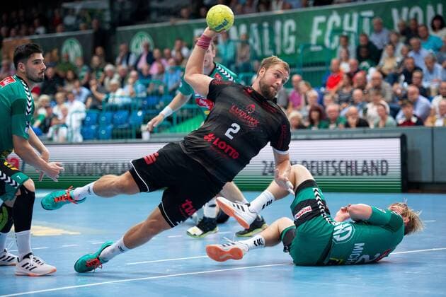 Minden, Deutschland 12.09.2019: 1. Handball-Bundesliga - 2019 2020 - GWD Minden vs. Die Eulen Ludwigshafen Frederic Stüber (Ludwigshafen) Minden Nordrhein-Westfalen Deutschland Kampa Halle