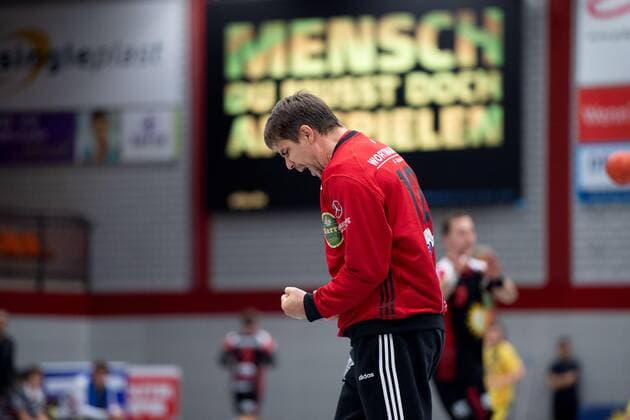 Lübbecke, Deutschland 13.09.2019: 2. Handball-Bundesliga - 2019 2020 - TuS-N-Lübbecke vs. HSG Krefeld Peter Tatai (Lübbecke) Lübbecke Nordrhein-Westfalen Deutschland Merkur Arena