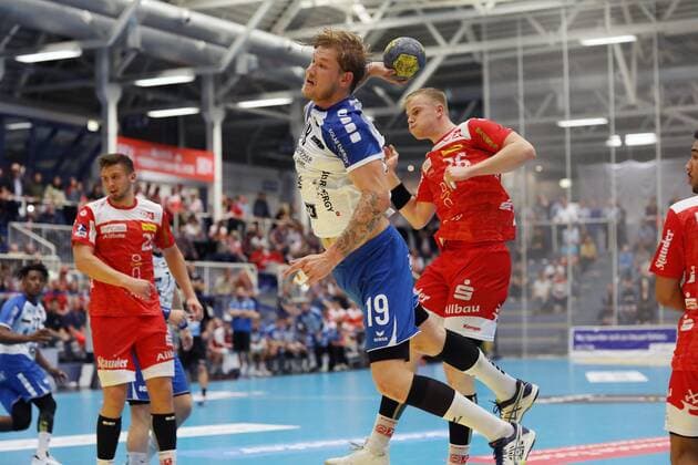 Markus Stegefelt 19 (Huettenberg ),Julian Borchert 16 GER,Handball,2.Bundesliga, Tusem Essen:TV Huetenberg ,Essen, Stadion Am Hallo Essen Copyright: xEIBNER RonaldxBrendelx EP_RBL