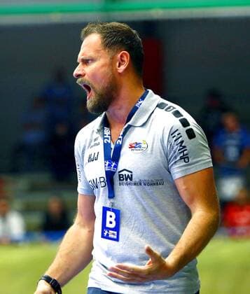 Trainer Hannes Jon Jonsson (Bietigheim) Handball 2.Liga 2019 20 EHV Aue - SG BBM Bietigheim 26:31 am 13.9.2019 EHV Aue - BBM Bietigheim