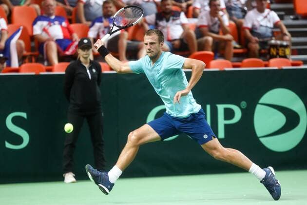 Zenica: Davis Cup: Bosnia and Herzegovina v. Czech Republic 14.09.2019., City Arena Husejin Smajlovic, Zenica, Bosna i Hercegovina - Davis Cup meeting between Bosnia and Herzegovina and the Czech Republic. Tennis match Mirza Basic - Jonas Forejtek. Mirza Basic Bosnia and Herzegovina, Zenica  ArminxDurgut PIXSELL