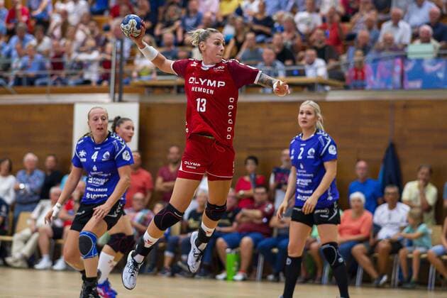 Bietigheim, Deutschland 14. September 2019: HBF - 19 20 - SG BBM Bietigheim vs. HSG Bad Wildungen Vipers Sabine Heusdens (Bad Wildungen), Luisa Schulze (Bietigheim), Annika Ingenpass (Bad Wildungen) Bietigheim-Bissingen Halle am Viadukt Baden-Württemberg Deutschland