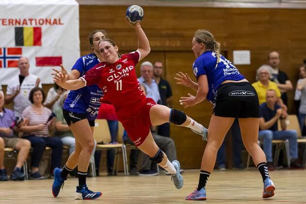 Bietigheim, Deutschland 14. September 2019: HBF - 19 20 - SG BBM Bietigheim vs. HSG Bad Wildungen Vipers Laura van der Heijden (Bietigheim) Bietigheim-Bissingen Halle am Viadukt Baden-Württemberg Deutschland