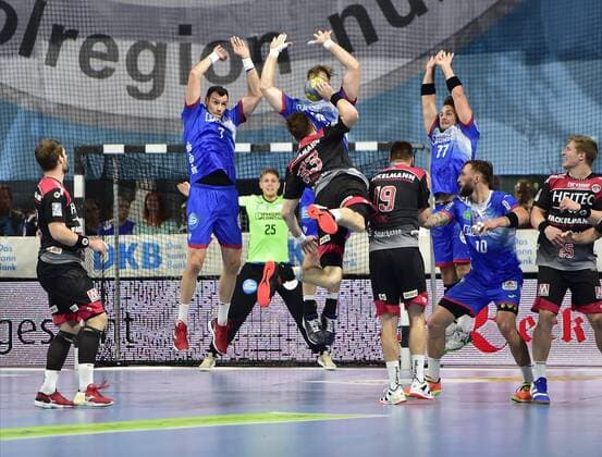 15.09.2019 - Handball - 1. Bundesliga DKB HBL - Saison 2019 2020 - 05. Spieltag: HC Erlangen Metropolregion Nürnberg HCE - TBV Lemgo Lippe - OGo - Nikolai Link (33, HC Erlangen HCE )