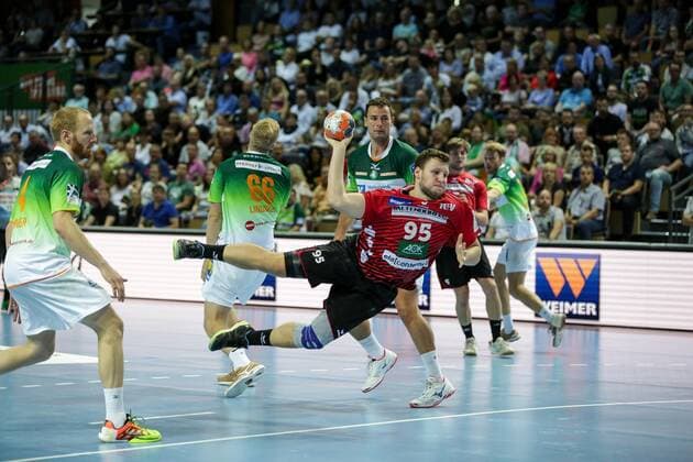 Deutschland,Wetzlar, Rittal-Arena, 15.09.2019, Handball,1. Liqui Moly HBL Bundesliga, 5.Spieltag, HSG Wetzlar - HSG Nordhorn-Lingen Bild:Dominik Kalafut (Nordhorn-Lingen, 95) wirft aufs Tor Copyright: HMBxMedia ThomasxJäger
