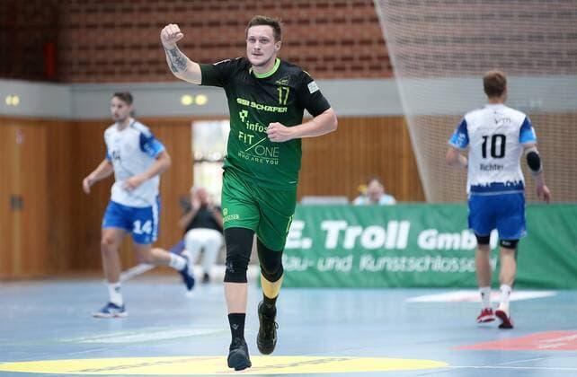 v.li.: Ian Hüter (TSV Bayer Dormagen), Patrick Schmidt (DJK Rimpar Wölfe) jubelt, Benjamin Richter (TSV Bayer Dormagen), 15.09.2019, Würzburg (Deutschland), Liqui Moli 2. Handball-Bundesliga, DJK Rimpar Wölfe - TSV Bayer Dormagen