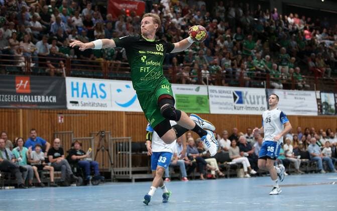 v.li.: Julian Sauer (DJK Rimpar Wölfe), Carl Löfström (TSV Bayer Dormagen), Ante Grbavac (TSV Bayer Dormagen), 15.09.2019, Würzburg (Deutschland), Liqui Moli 2. Handball-Bundesliga, DJK Rimpar Wölfe - TSV Bayer Dormagen