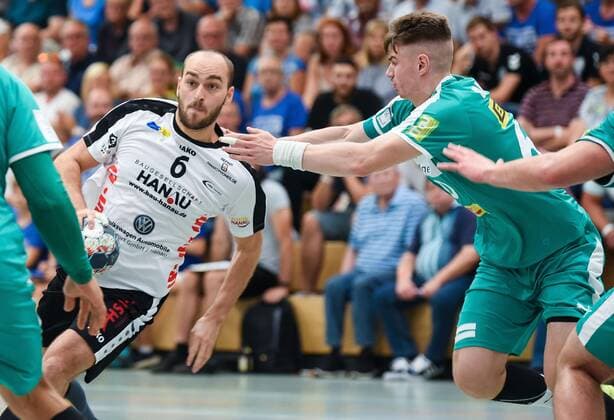 15.09.2019, xpsx, Handball 3.Liga, HSG Hanau - SC DHfK Leipzig II v.l. Michael Hemmer (Hanau) Hanau Hessen Deutschland (DEU)