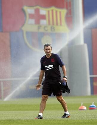 Entrenamiento del Barcelona. En la imagen, Valverde. Barcelona training session. In this picture, Valverde. 