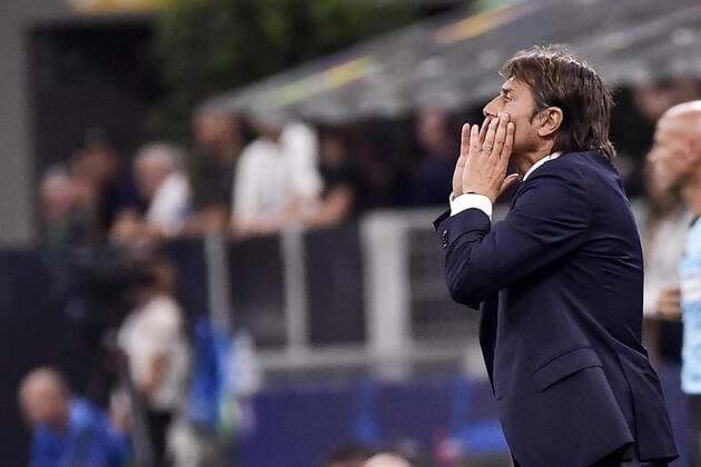 Photo LaPresse Marco Alpozzi September 17, 2019 Milan (Italy) soccer Inter Vs Slavia Praha - Champions League group stage - Group F - Giuseppe Meazza stadium In the pic: Antonio Conte (F.C. Internazionale Milano);  Copyright: xMarcoxAlpozzi LaPresse LaPresse x