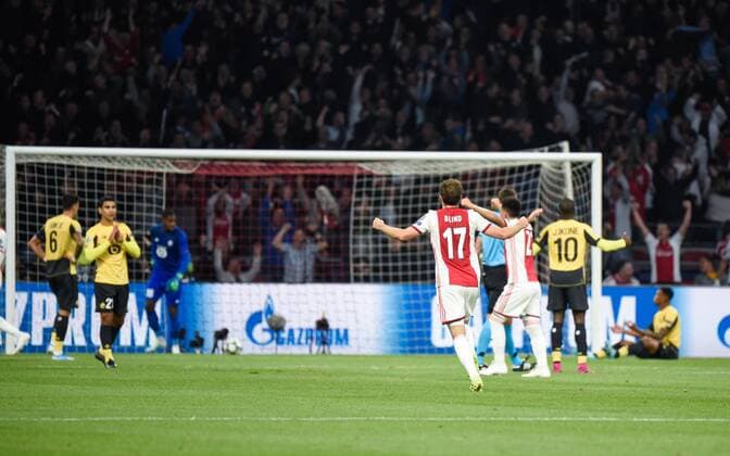 Joie des joueurs de l equipe Ajax - Daley Blind ( Ajax ) FOOTBALL : AFC Ajax vs Lille OSC - Champions League - Amsterdam - 17 09 2019 FedericoPestellini Panoramic 