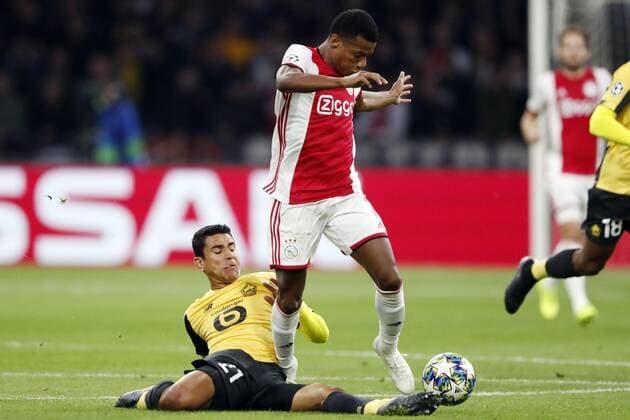 (l-r) Arton Zekaj of Lille OSC, David Neres of Ajax during the UEFA Champions League group H match between Ajax Amsterdam and Lille OSC at the Johan Cruijff Arena on September 17, 2019 in Amsterdam, The Netherlands UEFA Champions League 2019 2020 xVIxVIxImagesx xMauricexvanxSteenxIVx 202150726