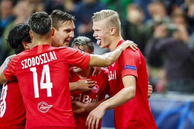 SOCCER - CL, RBS vs Genk SALZBURG,AUSTRIA,17.SEP.19 - SOCCER - UEFA Champions League, group stage, Red Bull Salzburg vs KRC Genk. Image shows the rejoicing of RBS. GEPAxpictures xJasminxWalter