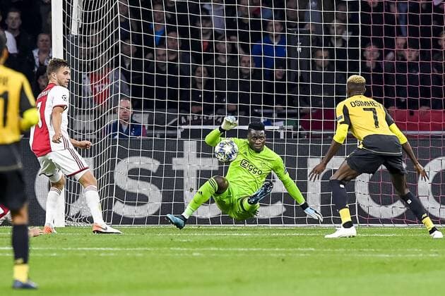 AMSTERDAM, 17-09-2019 JohanCruyff Arena , Champions League Football season 2019 2020 . Ajax keeper Andre Onana saves during the match Ajax - Lille. Ajax - Lille  x4499006x Copyright: